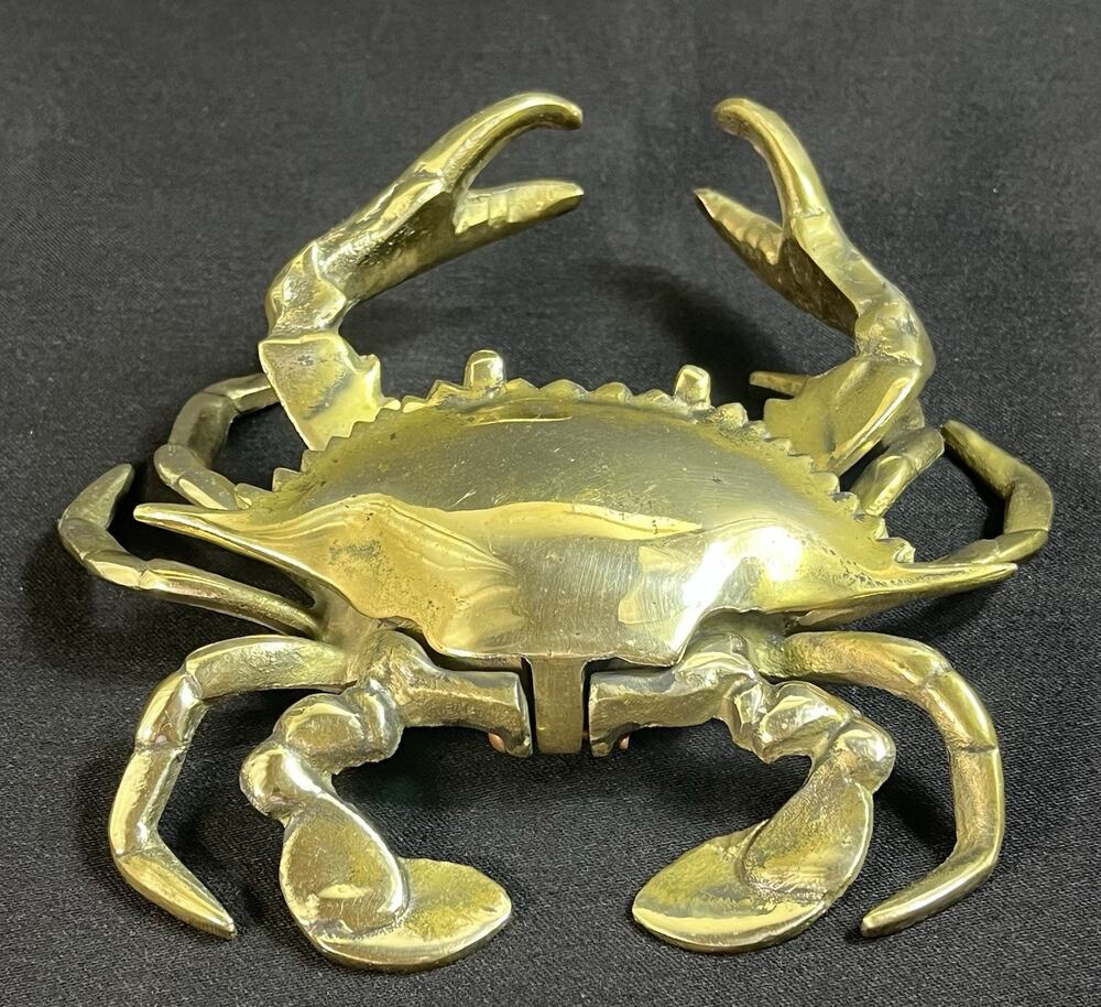 VTG Mid Century Brass Crab Trinket Box Tray Movable Claws Nautical Decor 6” x 6”